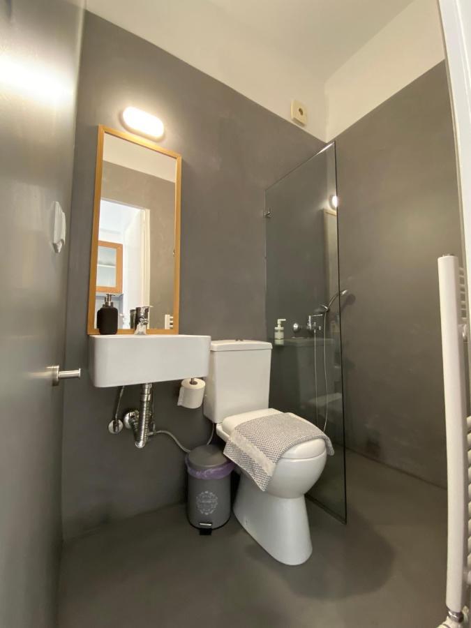 Small Gem Studio Athens, Next To Metro Nomismatokopeio المظهر الخارجي الصورة