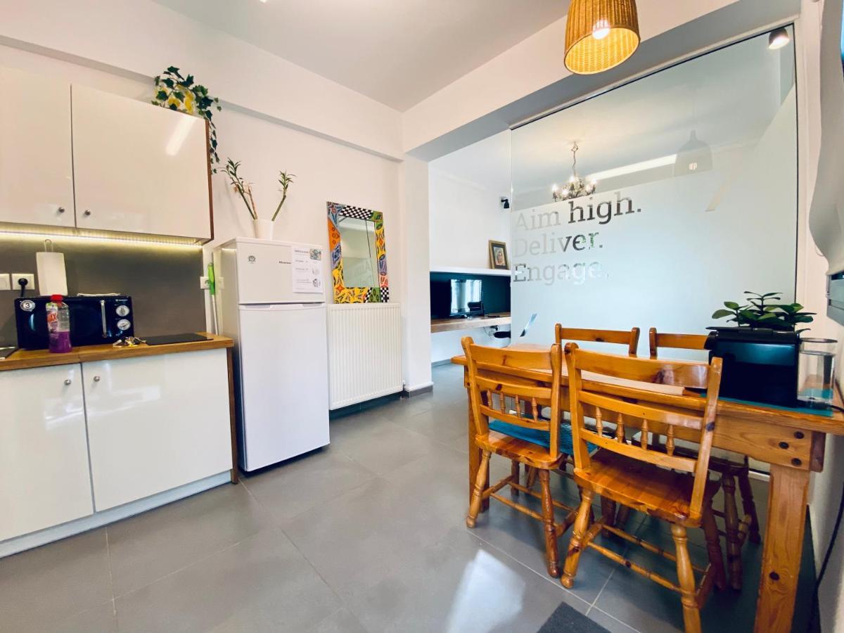 Small Gem Studio Athens, Next To Metro Nomismatokopeio المظهر الخارجي الصورة